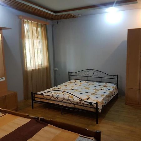 Twin Cottages Ureki Kültér fotó