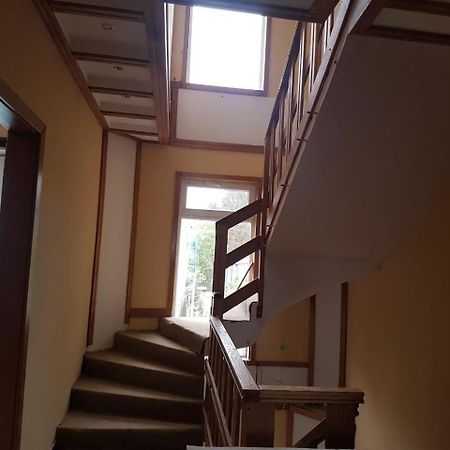 Twin Cottages Ureki Kültér fotó