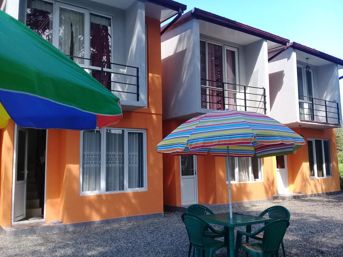 Twin Cottages Ureki Kültér fotó