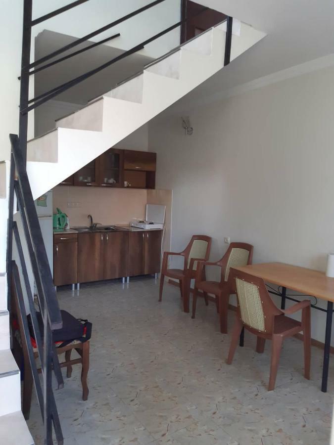 Twin Cottages Ureki Kültér fotó