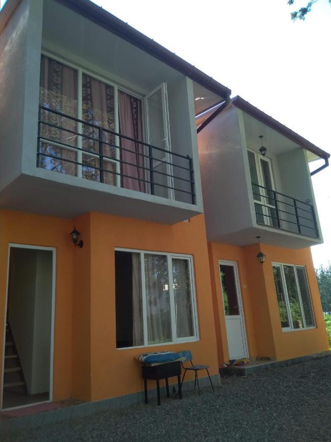 Twin Cottages Ureki Kültér fotó